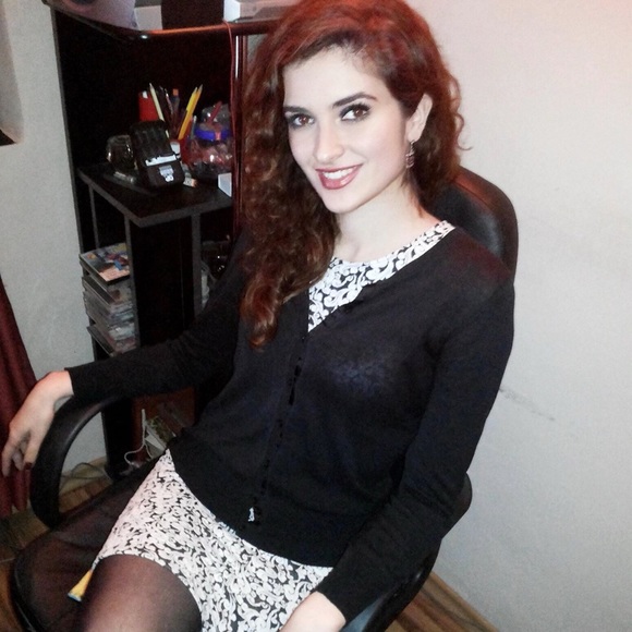 Meet your Posher, Andra - Picture 2 of 4